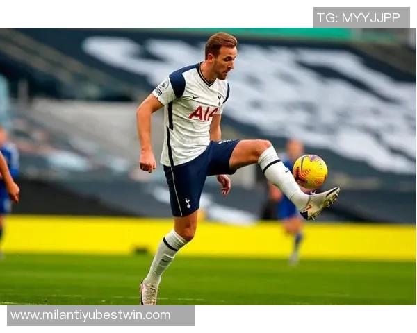 登贝莱今日正常参加训练状态良好未见不适迹象