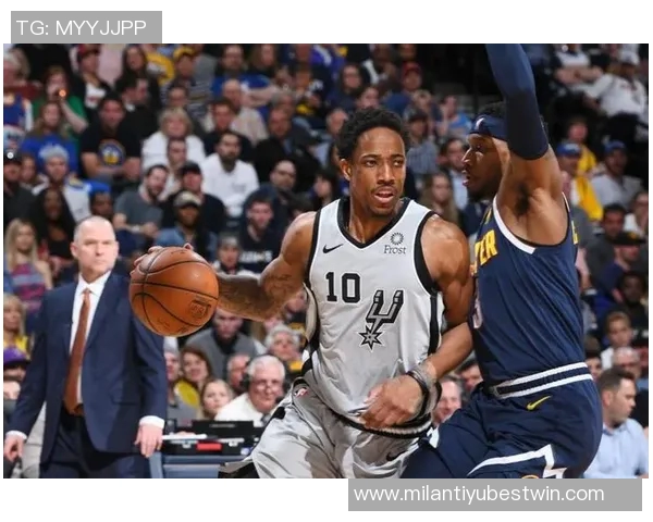 开拓者媒体人建议用大根等四首发交易字母认为无队能与马刺相提并论